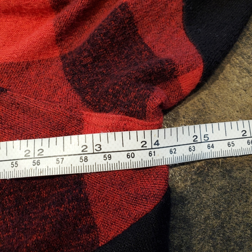 Rickis Red and Black Plaid V-Neck Sweater 1x - Picture 11 of 13